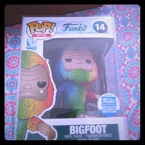 Rainbow Bigfoot #14 funko pop funko shop exclusive